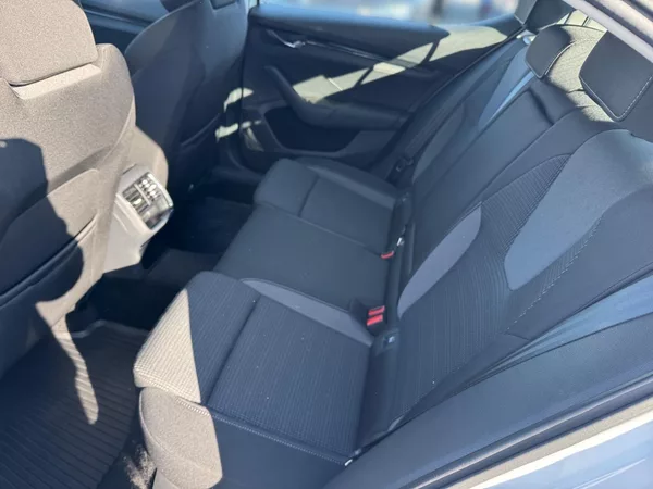 Škoda Octavia AMBITION 2.0TDI 110kW CZ DPH - foto 8