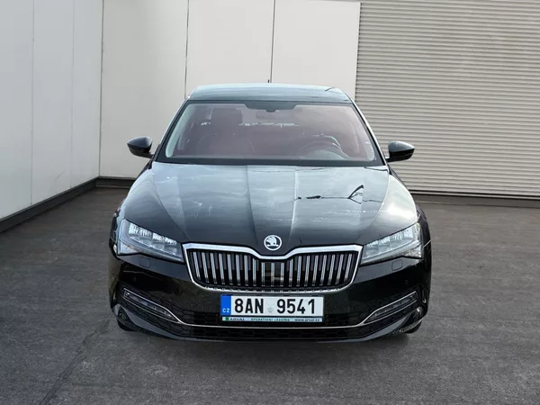 Škoda Superb STYLE 2.0TSI 140kW DSG DPH CZ - foto 2