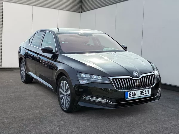Škoda Superb STYLE 2.0TSI 140kW DSG DPH CZ - foto 3