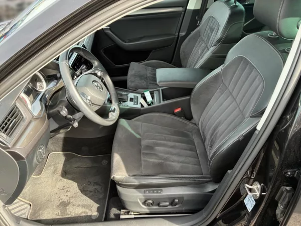Škoda Superb STYLE 2.0TSI 140kW DSG DPH CZ - foto 7