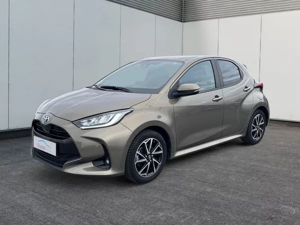 Toyota Yaris HYBRID 85kW e-CVT STYLE CZ
