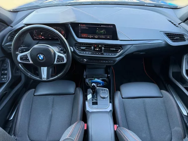 BMW Řada 1 120d 140kW CZ DPH - foto 9
