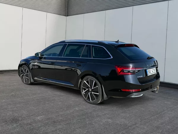 Škoda Superb L&K 2.0TDI 147kW DSG 4x4 TAŽNÉ - foto 4