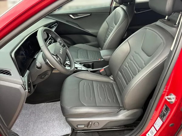 Kia e-Niro STYLE PRO BEV 64,8kWh 150kW CZ - foto 7