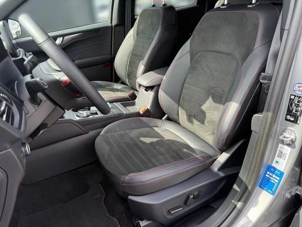Ford Kuga ST-LINE X 2.5PHEV 112kW TAŽNÉ - foto 7