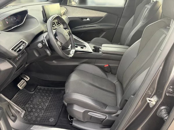Peugeot 5008 1.2PT 96kW CZ DPH - foto 7