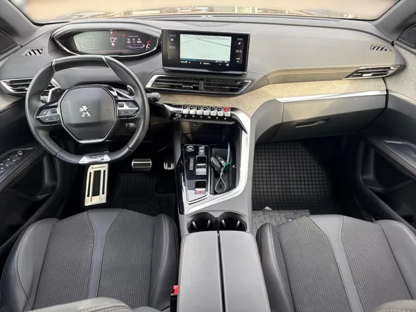 Peugeot 5008 1.2PT 96kW CZ DPH - foto 9
