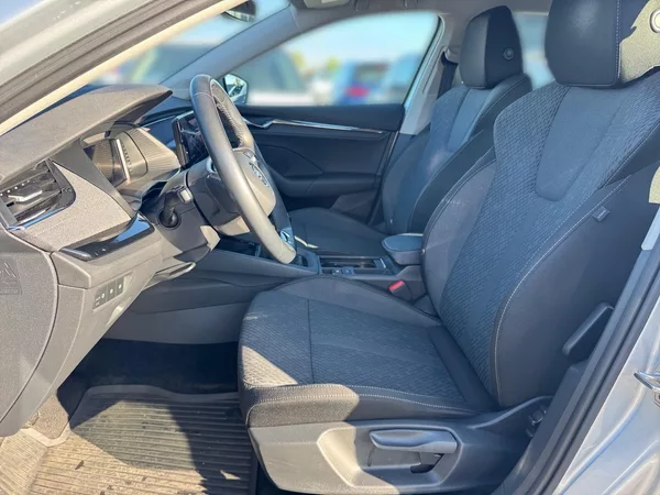 Škoda Octavia STYLE 1.5TSI 110kW CZ DPH - foto 7