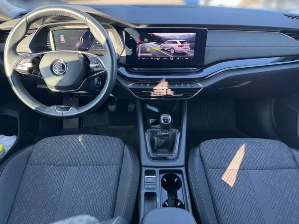 Škoda Octavia STYLE 1.5TSI 110kW CZ DPH - foto 9