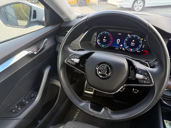 Škoda Octavia SCOUT 2.0TDI 147kW DSG 4x4 TAŽ - foto 11