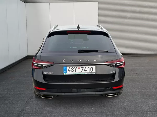 Škoda Superb L&K 2.0TSI 200kW DSG 4x4 TAŽNÉ - foto 5