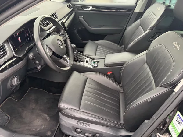Škoda Superb L&K 2.0TSI 200kW DSG 4x4 TAŽNÉ - foto 7