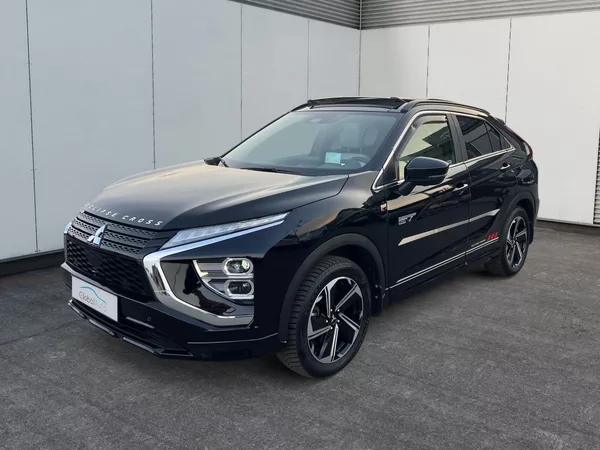 Mitsubishi Eclipse Cross INSTYLE 2.4 PHEV TAŽNÝ DPH CZ