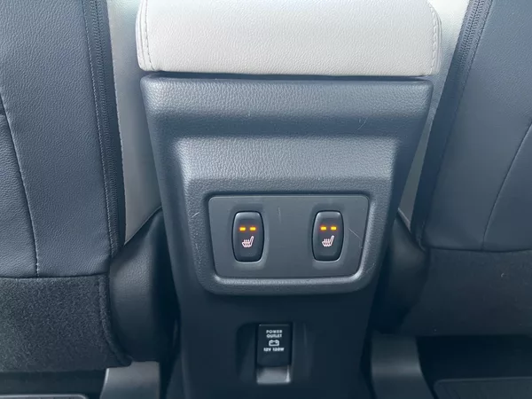 Mitsubishi Eclipse Cross INSTYLE 2.4 PHEV TAŽNÝ DPH CZ - foto 16