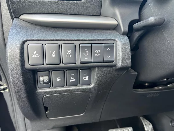 Mitsubishi Eclipse Cross INSTYLE 2.4 PHEV TAŽNÝ DPH CZ - foto 19