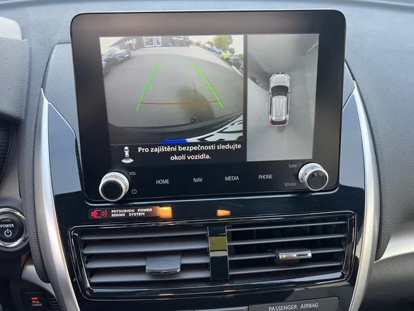 Mitsubishi Eclipse Cross INSTYLE 2.4 PHEV TAŽNÝ DPH CZ - foto 22