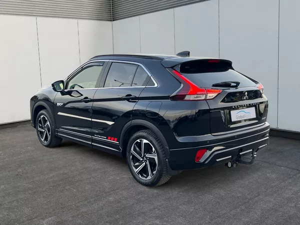 Mitsubishi Eclipse Cross INSTYLE 2.4 PHEV TAŽNÝ DPH CZ - foto 3