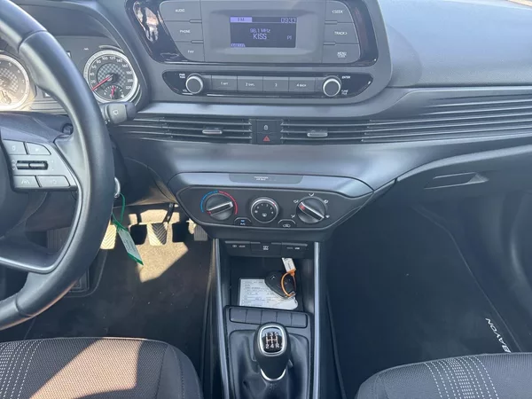 Hyundai Bayon COMFORT CLUB 1.2i 62kW CZ DPH - foto 10