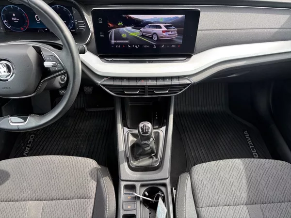 Škoda Octavia STYLE 1.5TSI 110kW DPH CZ - foto 10