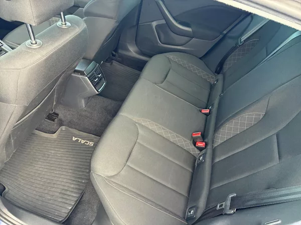 Škoda Scala AMBITION 1.0TSI 81kW CZ DPH - foto 8