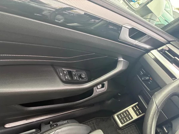 Volkswagen Arteon Shooting Brake R-LINE 2.0TDI 110kW DSG CZ DPH - foto 11