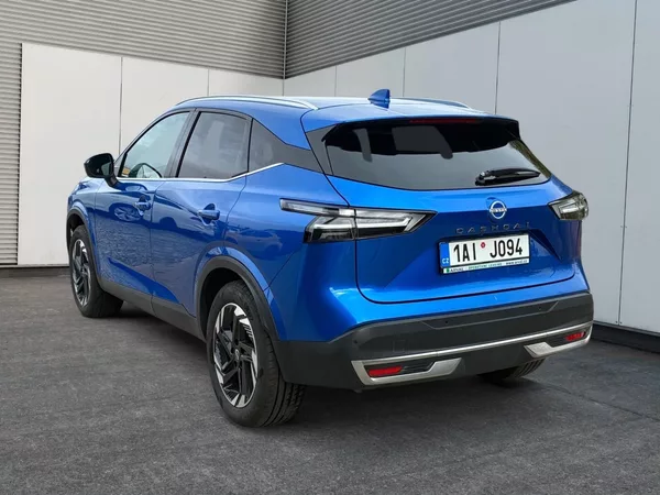 Nissan Qashqai N-CONNECTA 1.3MHEV 116kW CZ - foto 4