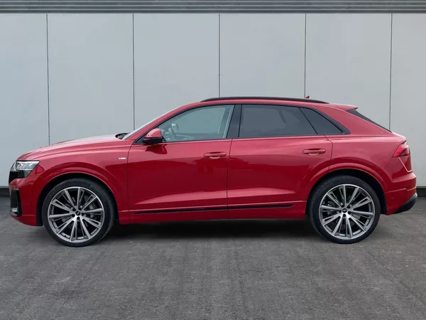 Audi Q8 S-LINE 50TDI WEBASTO HUP DPH - foto 2