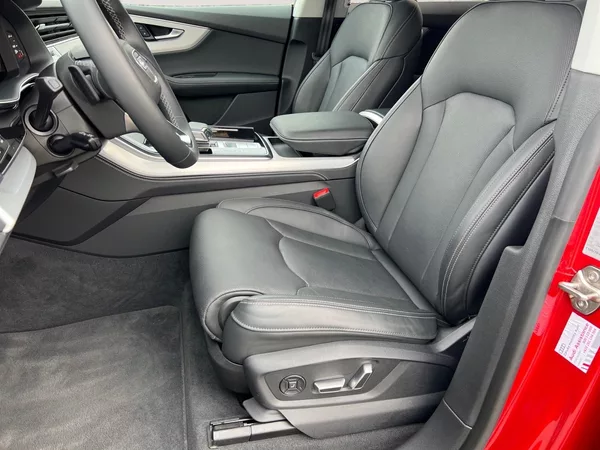 Audi Q8 S-LINE 50TDI WEBASTO HUP DPH - foto 9