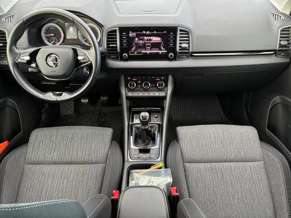 Škoda Karoq STYLE 2.0TDI 110kW CZ DPH - foto 9