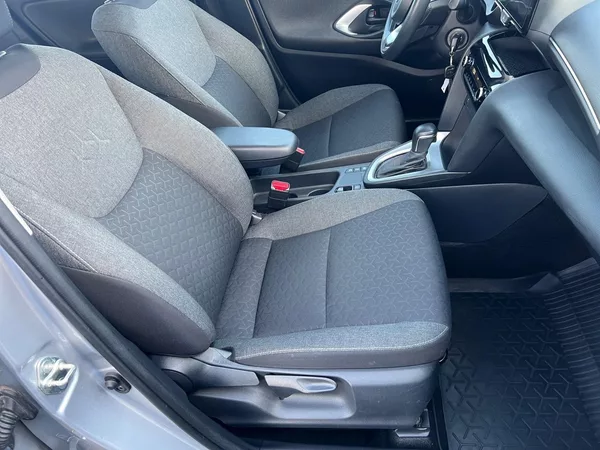 Toyota Yaris Cross HYBRID 1.5 85kW e-CVT C/T CZ - foto 15