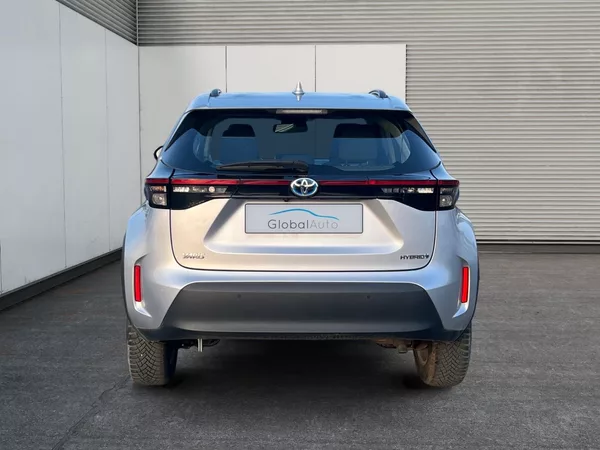 Toyota Yaris Cross HYBRID 1.5 85kW e-CVT C/T CZ - foto 4