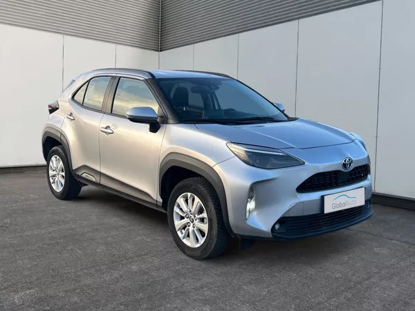Toyota Yaris Cross HYBRID 1.5 85kW e-CVT C/T CZ - foto 7