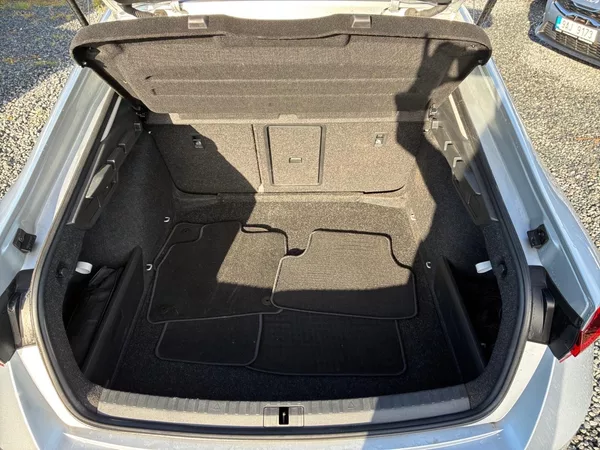 Škoda Octavia STYLE 1.5TSI 110kW CZ DPH - foto 6