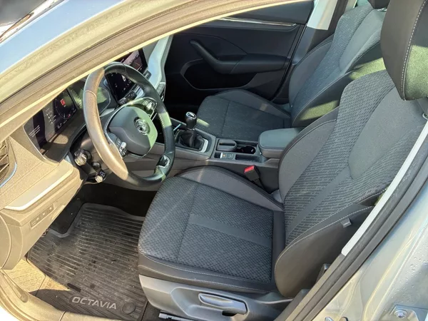 Škoda Octavia STYLE 1.5TSI 110kW CZ DPH - foto 7