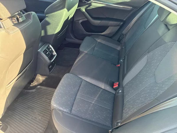 Škoda Octavia STYLE 1.5TSI 110kW CZ DPH - foto 8