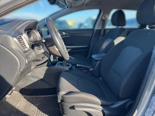 Kia Ceed SPIN 1.5T-GDI 118kW CZ DPH - foto 7
