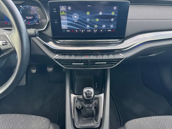 Škoda Octavia STYLE 1.5TSI 110kW CZ DPH - foto 10