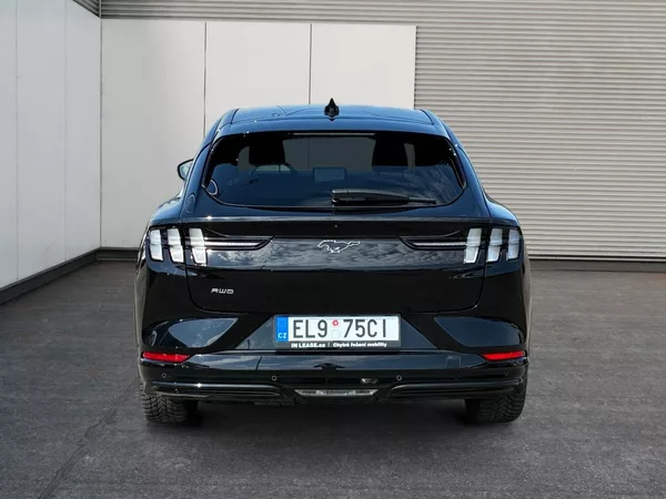 Ford Mustang Mach-E PREM BEV 91kWh 275kw PrD AWD - foto 5
