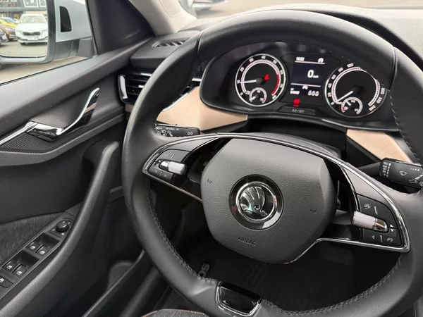 Škoda Scala STYLE 1.5TSI 110kW CZ DPH - foto 11