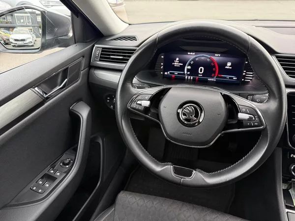 Škoda Superb AMBITION 2.0TDI 110kW CZ DPH - foto 11