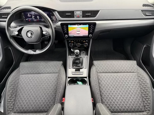 Škoda Superb AMBITION 2.0TDI 110kW CZ DPH - foto 9