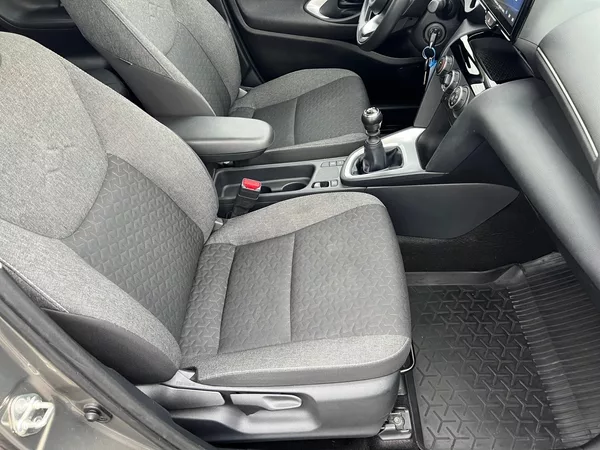 Toyota Yaris Cross COMFORT TECH 1.5 92kW CZ DPH - foto 14