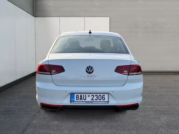 Volkswagen Passat BUSINESS 2.0TDI 110kW CZ DPH - foto 5