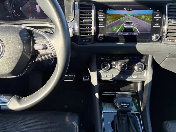Škoda Kodiaq L&K 2.0TDI 140kW DSG 4x4 TAŽNÉ - foto 10