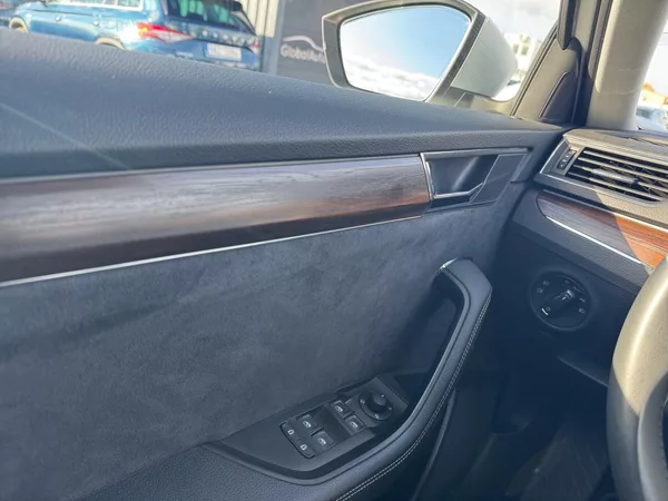 Škoda Superb SCOUT 2.0TDI 147kW 4x4 DSG TAŽ - foto 11