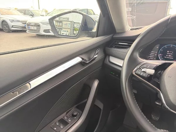Škoda Octavia STYLE 1.5TSI 110kW CZ DPH - foto 11