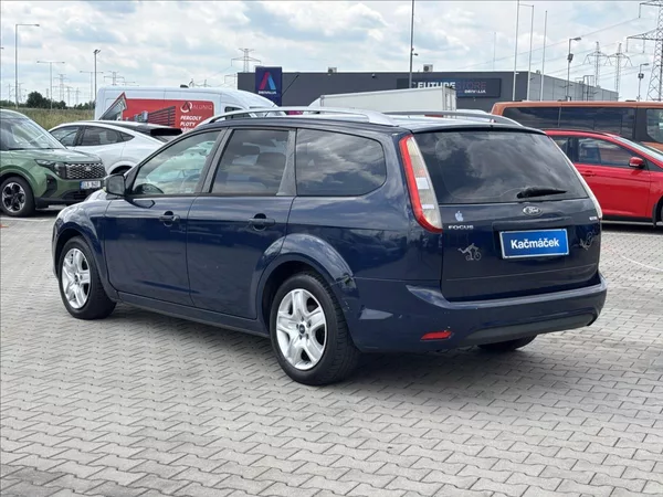 Ford Focus 1,6 TDCi 66kW - foto 3