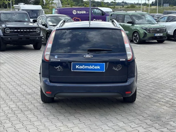 Ford Focus 1,6 TDCi 66kW - foto 4