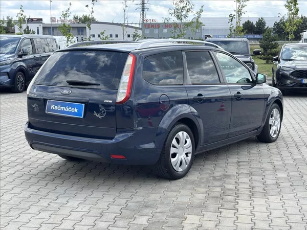 Ford Focus 1,6 TDCi 66kW - foto 5