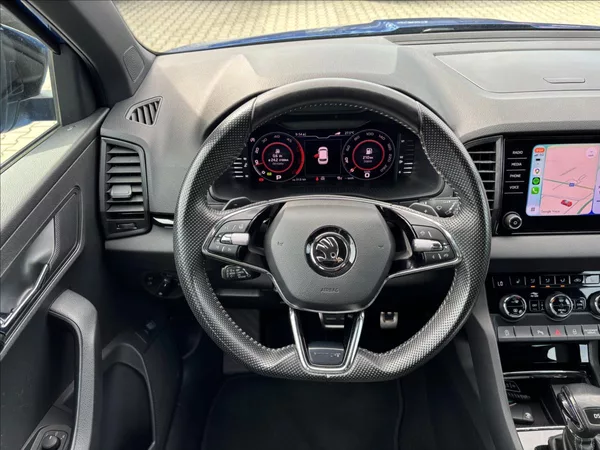 Škoda Karoq 2,0 TDI Sportline DSG ČR - foto 15